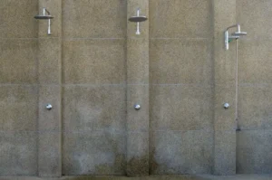 how to build a curbless shower on concrete