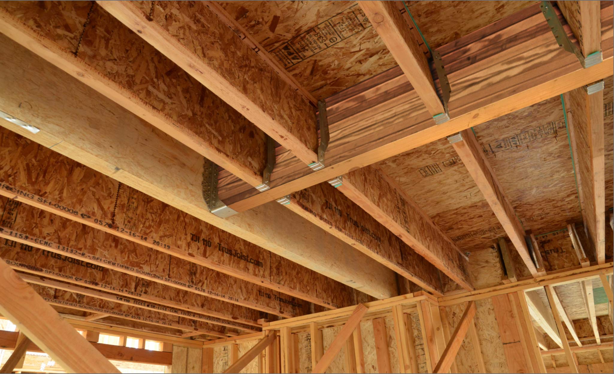 how to tell if a wall is load bearing